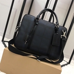 バーバリーバッグコピー